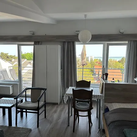 Studio Apartmanok * 巴拉顿菲赖德