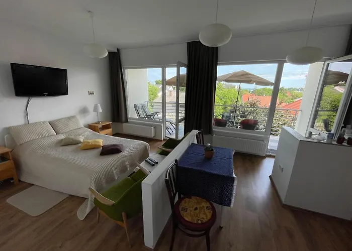 Lägenhet Studio Apartmanok *