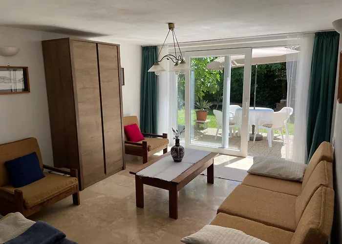 Studio Apartmanok באלאטונפורד